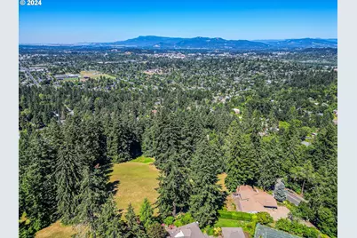 McLean Blvd, Eugene, OR 97401 - Photo 6