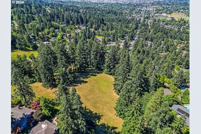 McLean Blvd, Eugene, OR 97401 - Photo 10