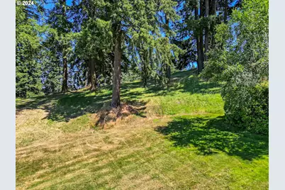 McLean Blvd, Eugene, OR 97401 - Photo 4