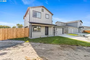 1734 NE 9th Pl, Hermiston, OR 97838 - Photo 2