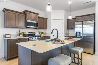 1734 NE 9th Pl, Hermiston, OR 97838 - Photo 10