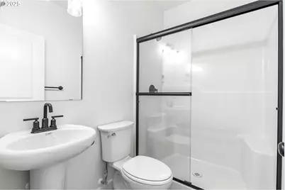 1734 NE 9th Pl, Hermiston, OR 97838 - Photo 16