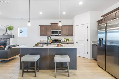 1734 NE 9th Pl, Hermiston, OR 97838 - Photo 12