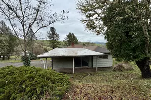 188 Robin St, Roseburg, OR 97470 - Photo 18