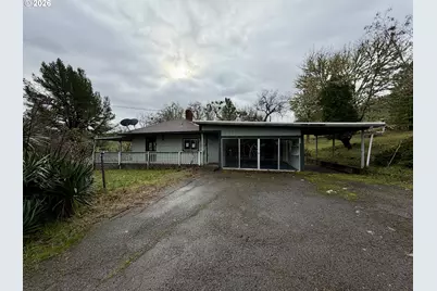 188 Robin St, Roseburg, OR 97470 - Photo 1