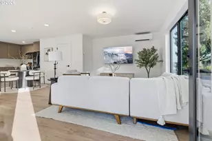 247 E Ave, Lake Oswego, OR 97034 - Photo 6