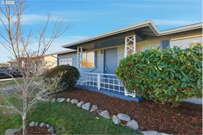 1386 Vanderbeck Ln, Woodburn, OR 97071 - Photo 26