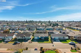 1386 Vanderbeck Ln, Woodburn, OR 97071 - Photo 24