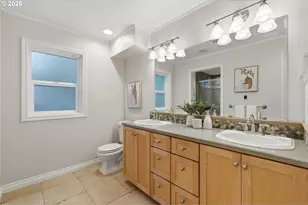 6331 SW Brugger St, Portland, OR 97219 - Photo 20