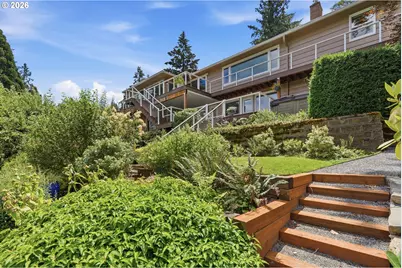6331 SW Brugger St, Portland, OR 97219 - Photo 36