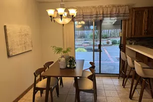 10502 SE Market St, Portland, OR 97216 - Photo 6