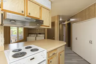 11387 SW Royal Villa Dr, Portland, OR 97224 - Photo 14