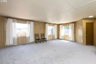 11387 SW Royal Villa Dr, Portland, OR 97224 - Photo 10