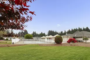 11387 SW Royal Villa Dr, Portland, OR 97224 - Photo 42