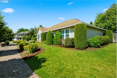 679 NE Maryann Ct, Hillsboro, OR 97124 - Photo 1