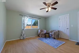 570 SW Honeysuckle Ct, McMinnville, OR 97128 - Photo 12