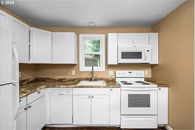 41929 Deerhorn Rd, Springfield, OR 97478 - Photo 20