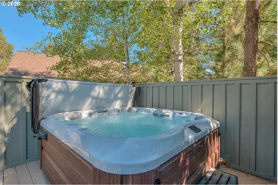 57864 Blue Grouse Ln #4, Bend, OR 97707 - Photo 32