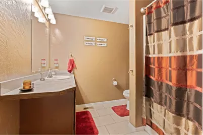 223 Oxbow Lake Ln, Onalaska, WA 98570 - Photo 24