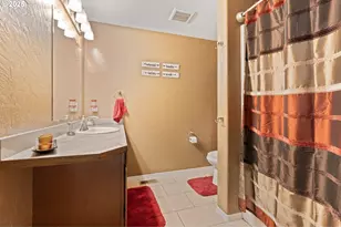 223 Oxbow Lk Ln, Onalaska, WA 98570 - Photo 24