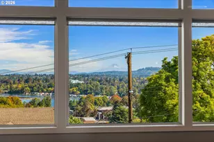 6719 S Corbett Ave, Portland, OR 97219 - Photo 6