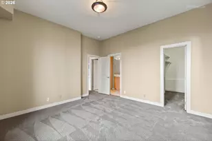 6719 S Corbett Ave, Portland, OR 97219 - Photo 26