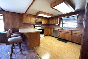 141 Mountainspring Ln, Sutherlin, OR 97479 - Photo 10