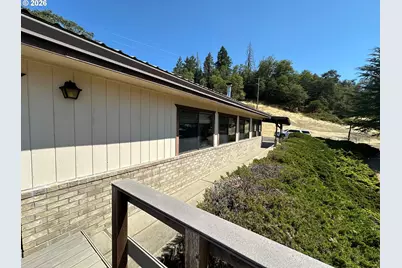 141 Mountainspring Ln, Sutherlin, OR 97479 - Photo 30
