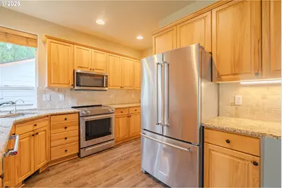 15406 NE 23rd St, Vancouver, WA 98684 - Photo 8