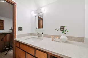 2023 SE Yukon St, Portland, OR 97202 - Photo 30