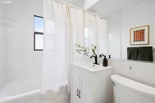 2023 SE Yukon St, Portland, OR 97202 - Photo 18