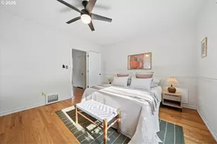 2023 SE Yukon St, Portland, OR 97202 - Photo 14
