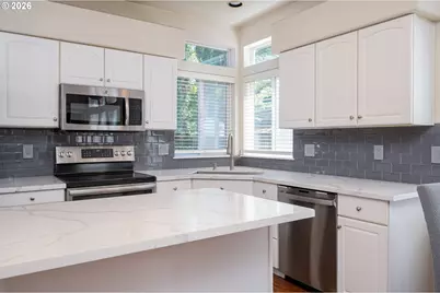 16568 NW Avondale Dr, Beaverton, OR 97006 - Photo 14