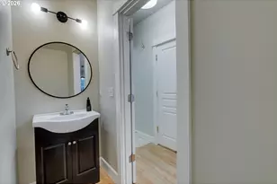 2257 SE 76th Ave, Portland, OR 97215 - Photo 14