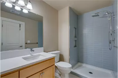 2257 SE 76th Ave, Portland, OR 97215 - Photo 22