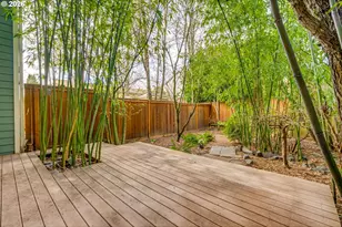 2257 SE 76th Ave, Portland, OR 97215 - Photo 28