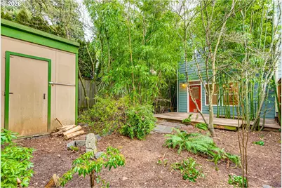 2257 SE 76th Ave, Portland, OR 97215 - Photo 30