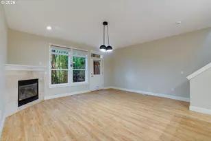 2257 SE 76th Ave, Portland, OR 97215 - Photo 4