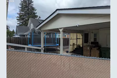 133 S Gateway Blvd, Cottage Grove, OR 97424 - Photo 10