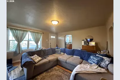 2460 E St, Springfield, OR 97477 - Photo 12