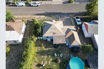 2460 E St, Springfield, OR 97477 - Photo 36