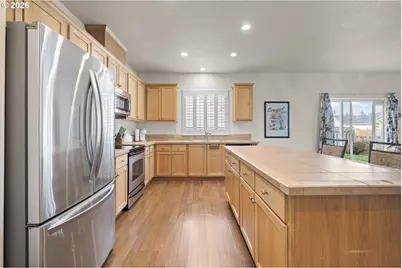 1018 Taurus Loop, Keizer, OR 97303 - Photo 6