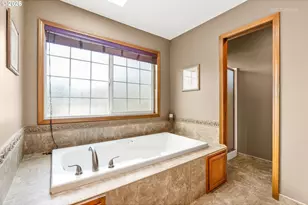 16063 SW Westminster Dr, Tigard, OR 97224 - Photo 20