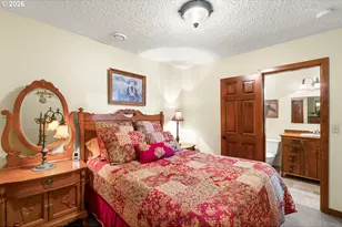 16063 SW Westminster Dr, Portland, OR 97224 - Photo 34