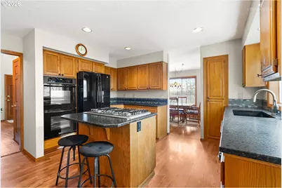 16063 SW Westminster Dr, Tigard, OR 97224 - Photo 6