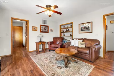16063 SW Westminster Dr, Tigard, OR 97224 - Photo 10