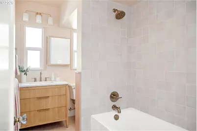 3037 NE Skidmore St, Portland, OR 97211 - Photo 18