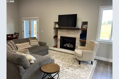 88051 Lake Point Dr, Florence, OR 97439 - Photo 4