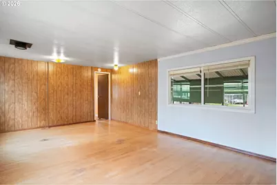 7080 Thurston Rd #02, Springfield, OR 97478 - Photo 6