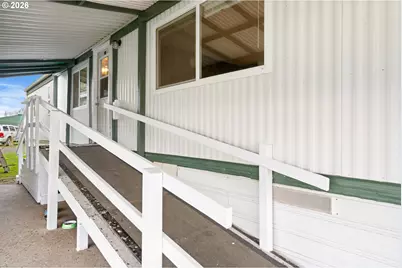 7080 Thurston Rd #02, Springfield, OR 97478 - Photo 2